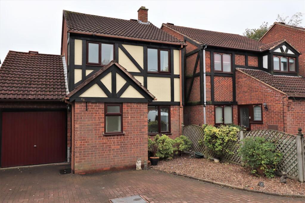 Main image of property: 46 Frankholmes Drive, Shirley, Solihull B90 4YA