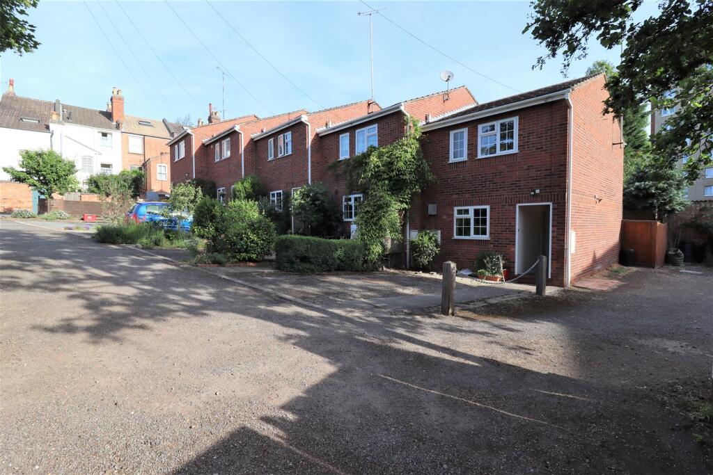 Main image of property: Woodbine Cottages, Leamington Spa