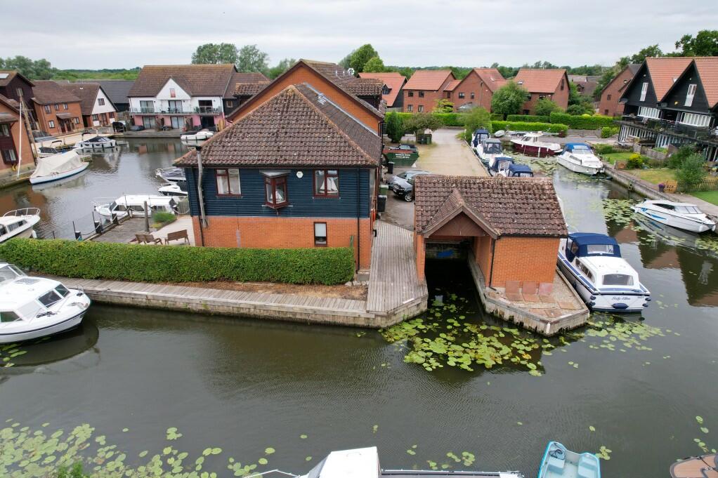 4 bedroom town house for sale in Horning, NR12