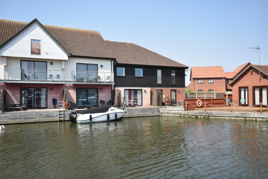 3 bedroom town house for sale in Horning, NR12