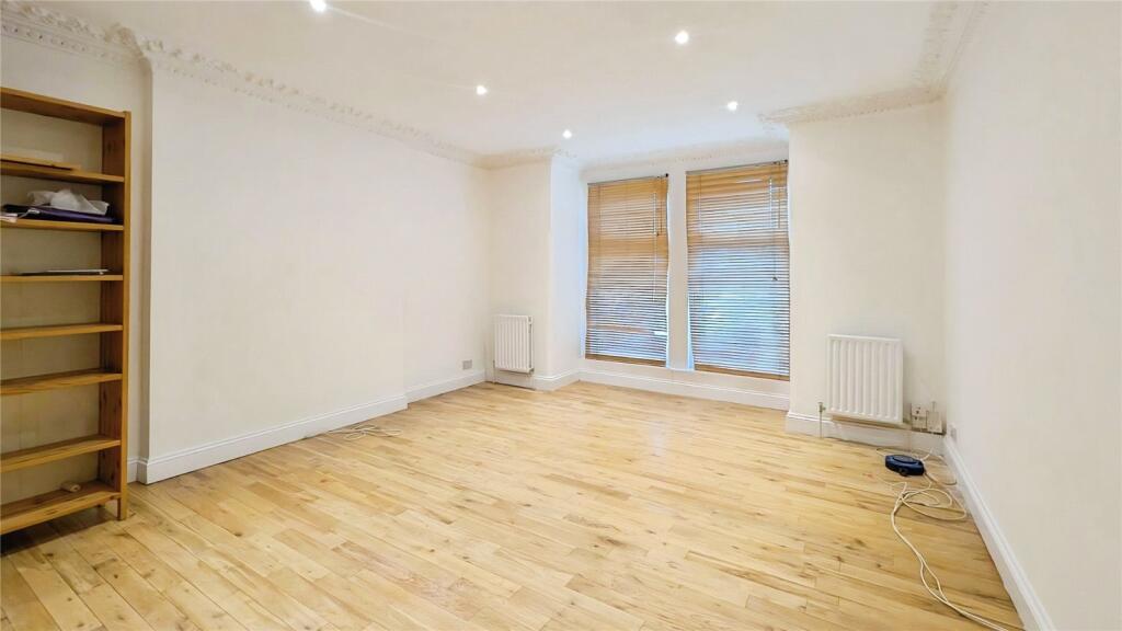 Main image of property: Sydenham Road, Croydon, CR0