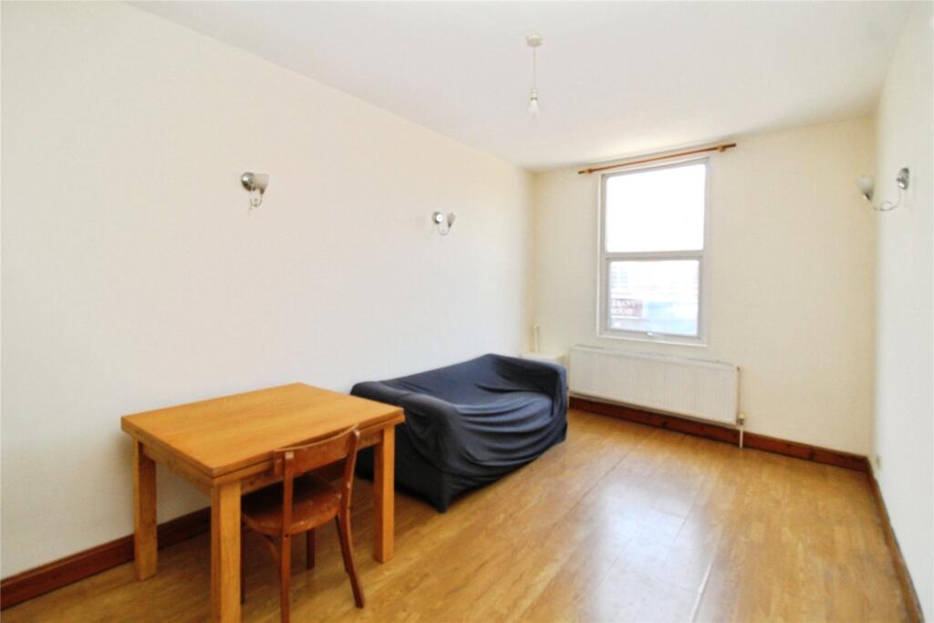 Main image of property: Ledbury Place, Croydon, CR0