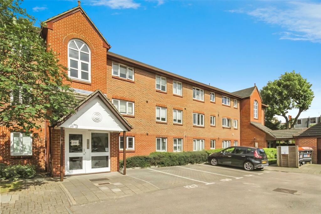 Main image of property: Hopwood Close, London, SW17