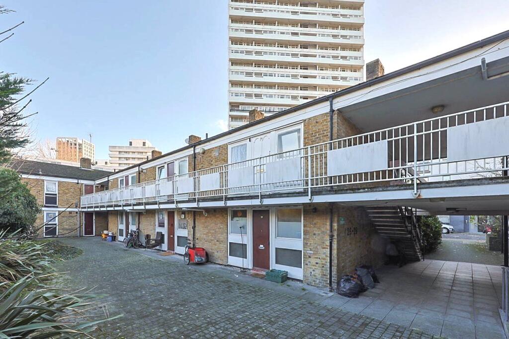 Main image of property: Winstanley Estate, London, SW11
