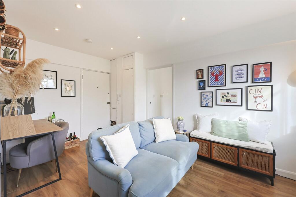 Main image of property: Upper Richmond Road, Putney, SW15