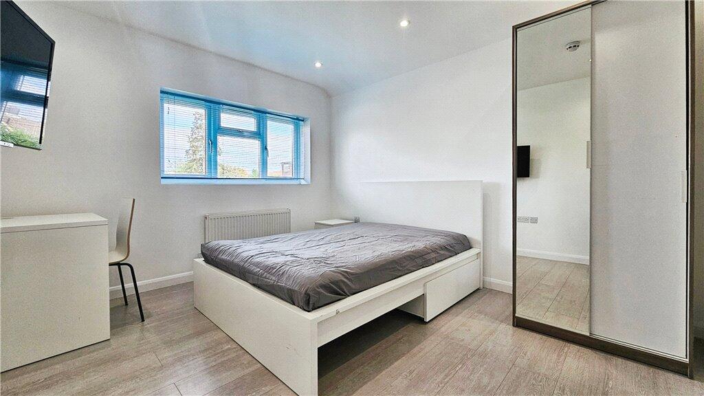 Main image of property: Elizabethan Close, Stanwell, Staines-upon-Thames, Surrey, TW19