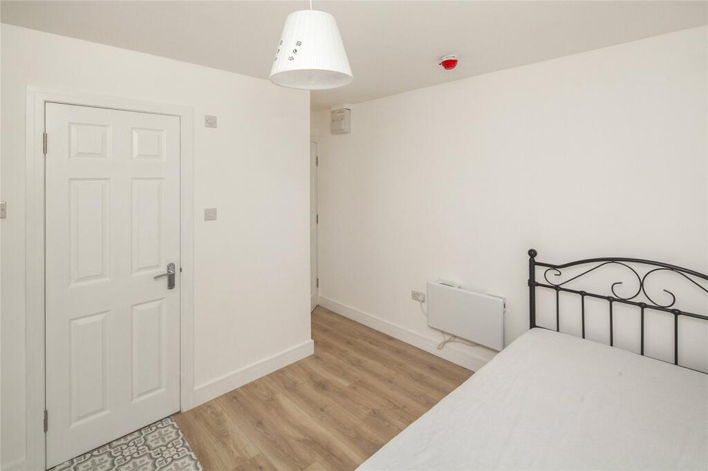 Main image of property: Coburg Crescent, London, SW2