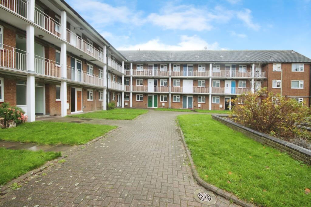 Main image of property: Aldrington Road, London, SW16