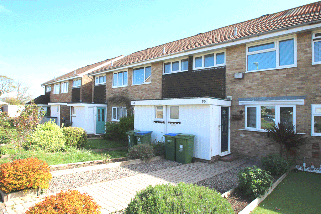 Main image of property: Kingsmead Avenue, Stubbington, Fareham, Hampshire