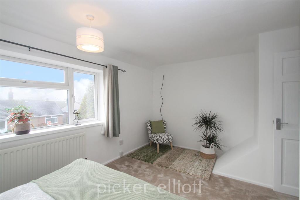 2 bedroom semidetached house for sale in Pipers End, Wolvey, LE10