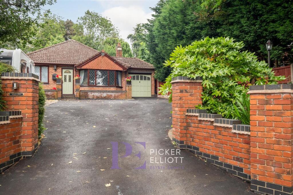 Main image of property: Hollycroft, Hinckley, LE10