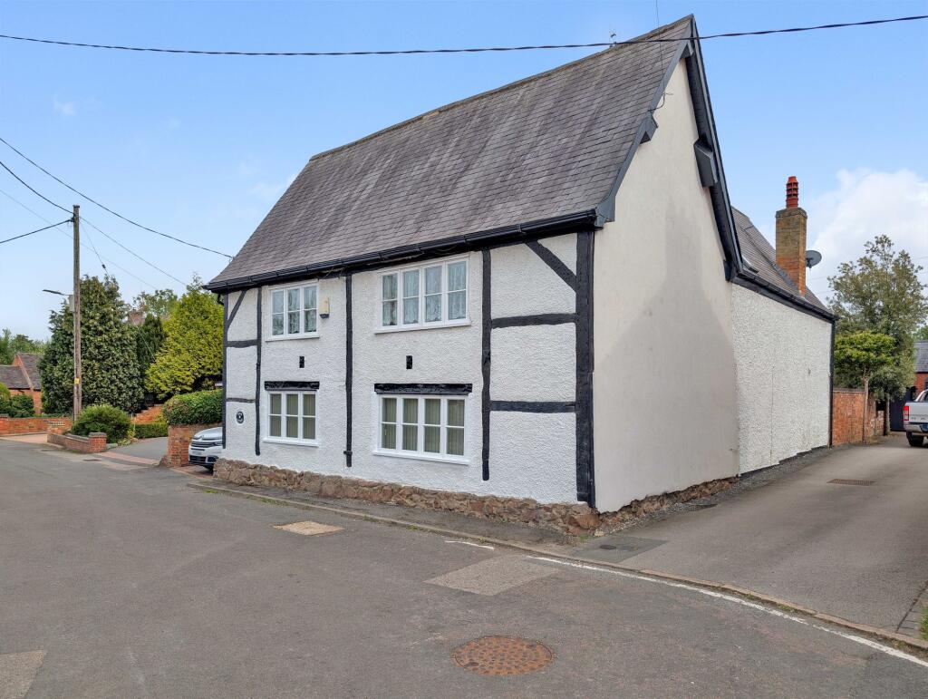 Main image of property: School Lane, Sharnford, LE10