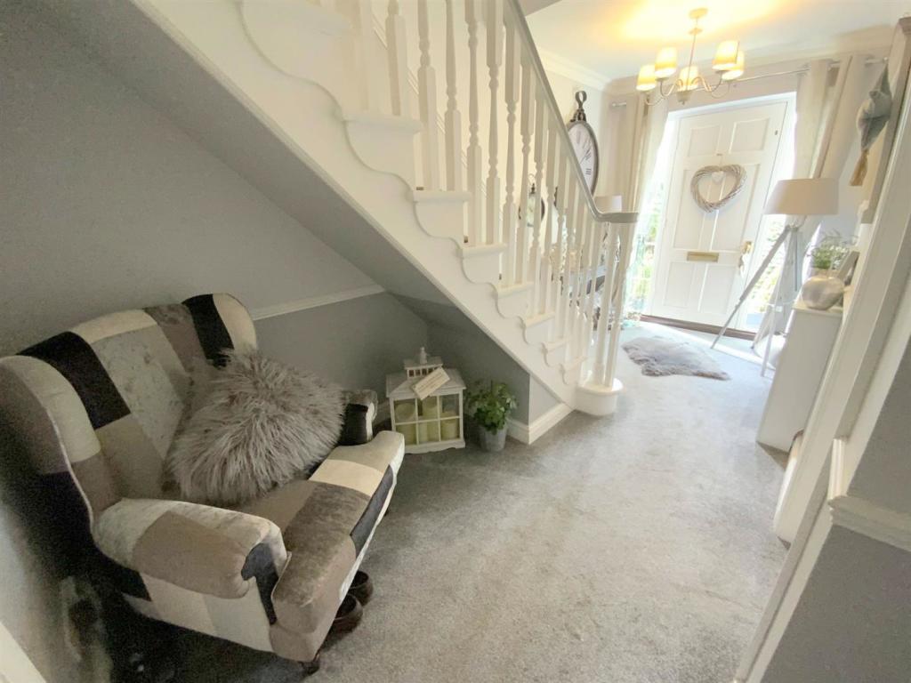 3 bedroom town house for sale in Alfred Terrace, Grimsby, DN32