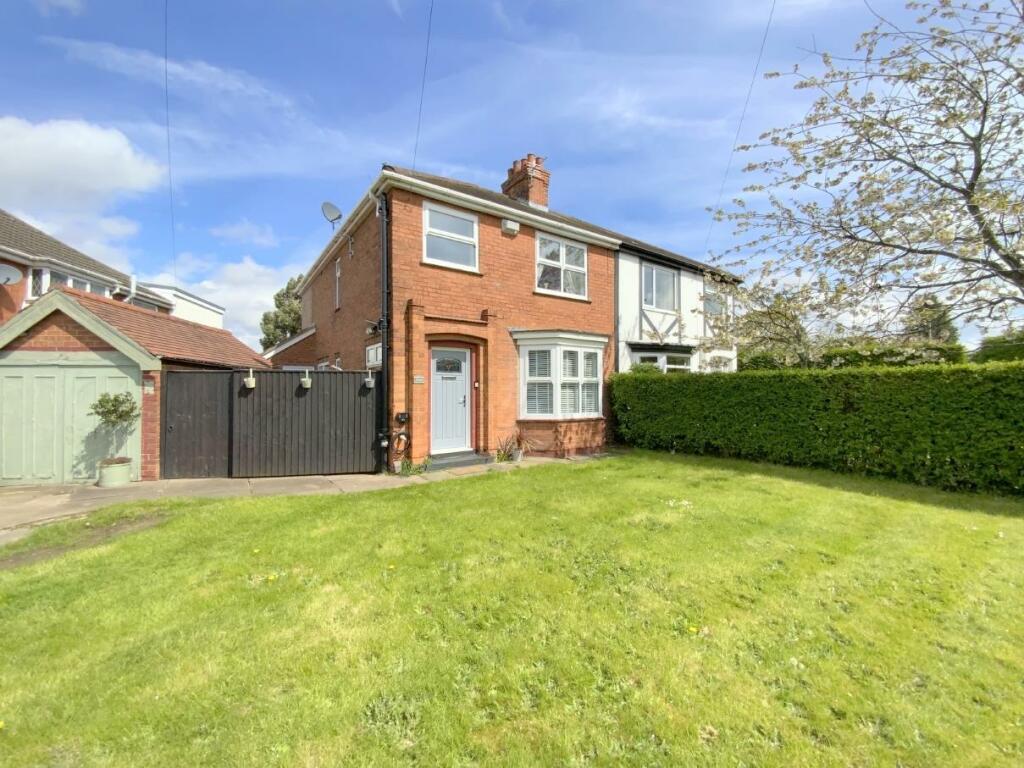 3 bedroom semidetached house for sale in Grantham Avenue, Scartho