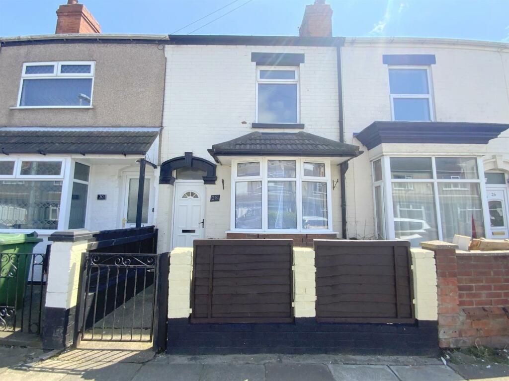 3 bedroom terraced house for sale in St. Heliers Road, Cleethorpes, DN35