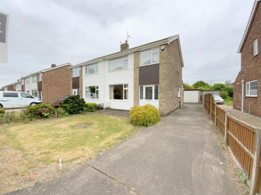 Main image of property: Grimsby Road, Laceby, Grimsby