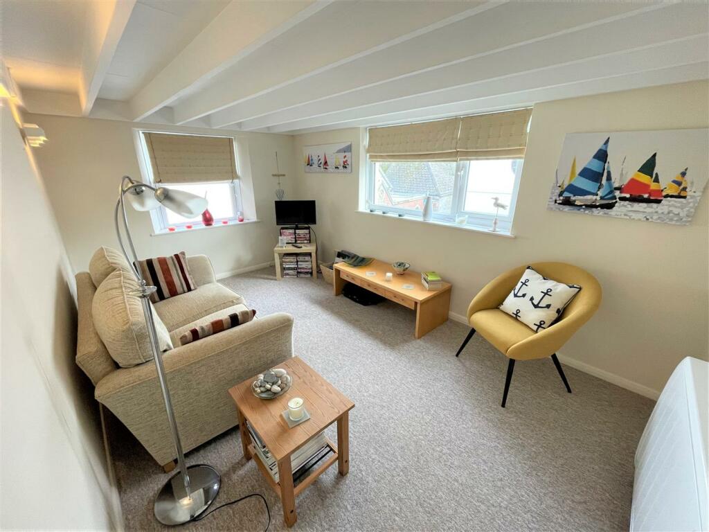 2 bedroom apartment for sale in Lostwithiel Street, Fowey, PL23