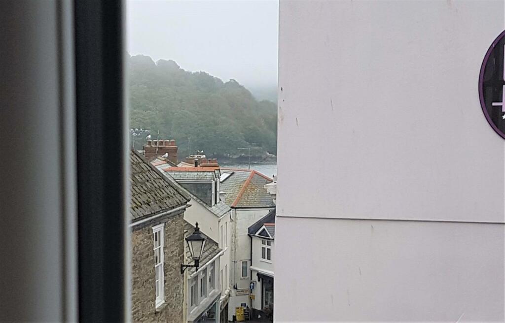 2 bedroom apartment for sale in Lostwithiel Street, Fowey, PL23