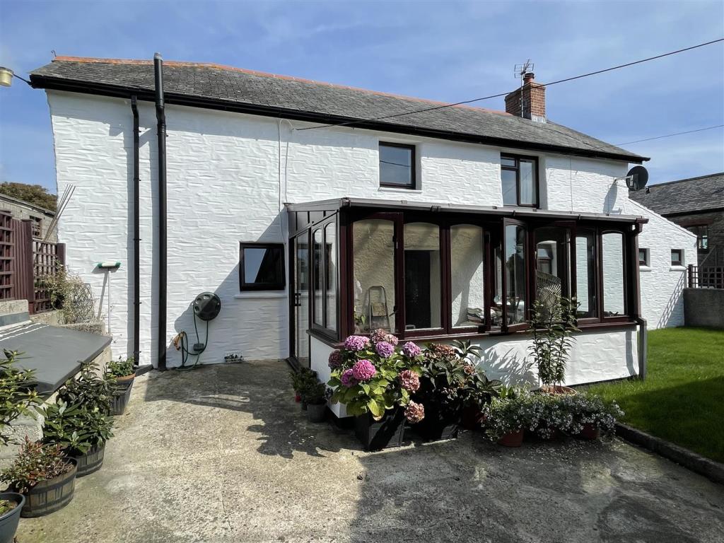 3 bedroom cottage for sale in Boswinger, Gorran, St. Austell, PL26