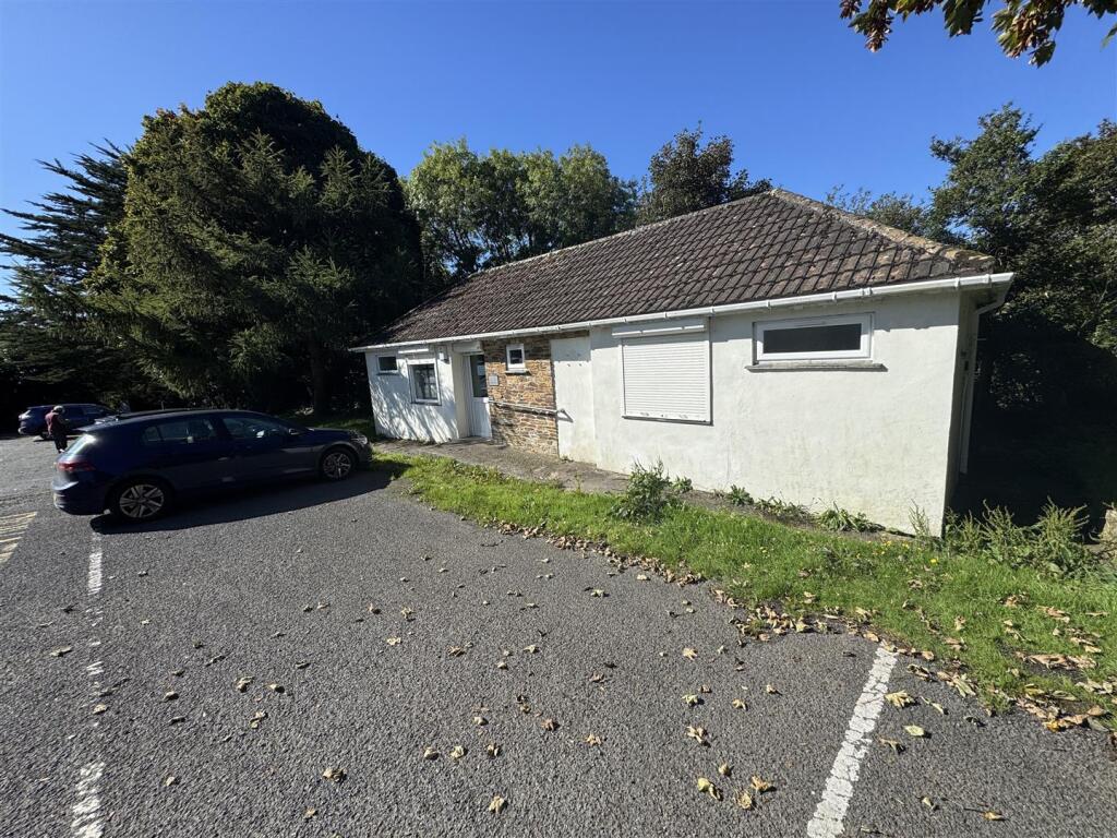 Main image of property: Tower Park, Fowey