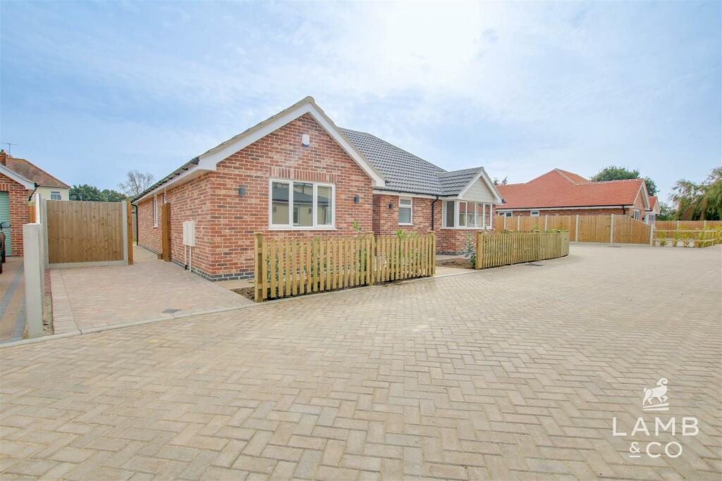 Additional property image - The Meadows, Betts Green Road, Little Clacton