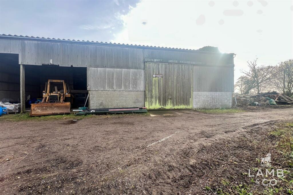 Additional property image - Green End Lane, Great Holland