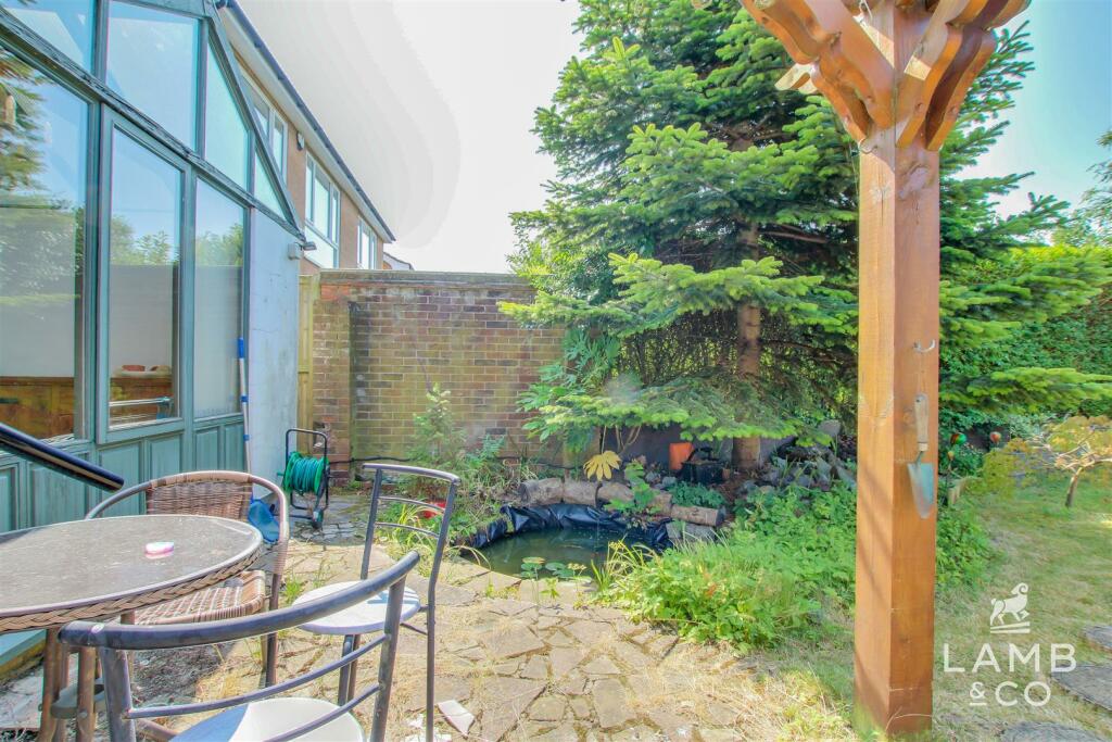 Additional property image - The Gardens, East Clacton