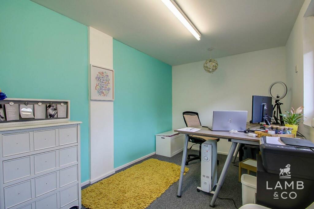Additional property image - The Gardens, East Clacton