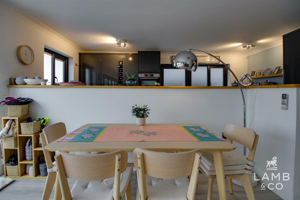 Additional property image - Eastern Promenade, Point Clear Bay
