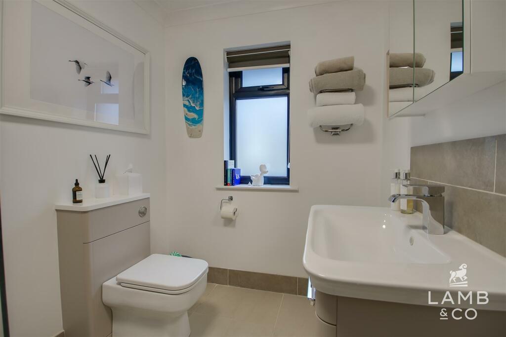 Additional property image - Eastern Promenade, Point Clear Bay
