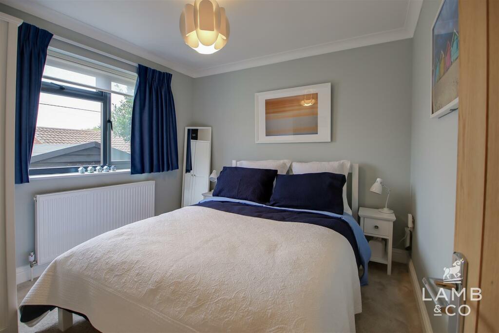 Additional property image - Eastern Promenade, Point Clear Bay