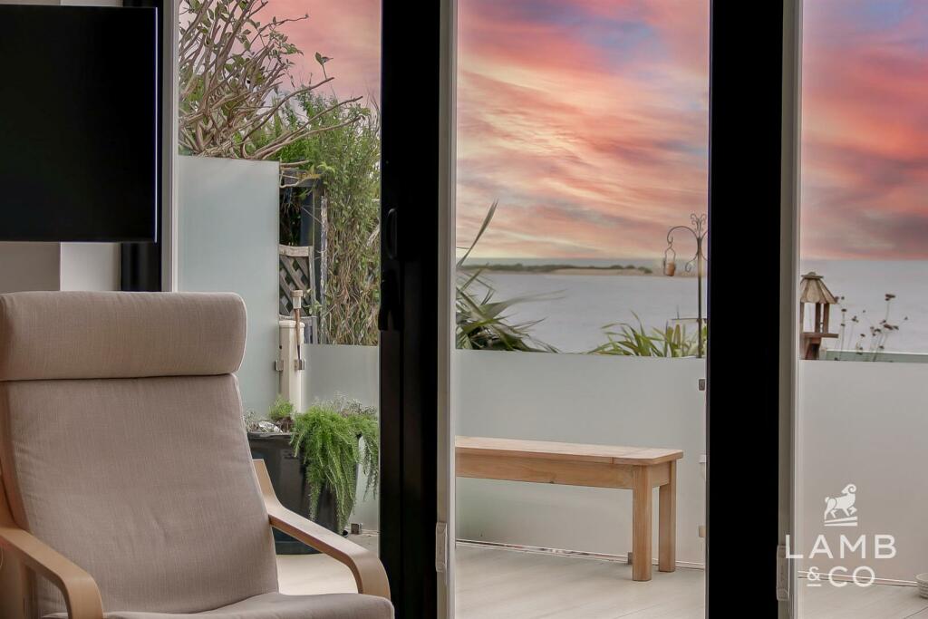 Additional property image - Eastern Promenade, Point Clear Bay