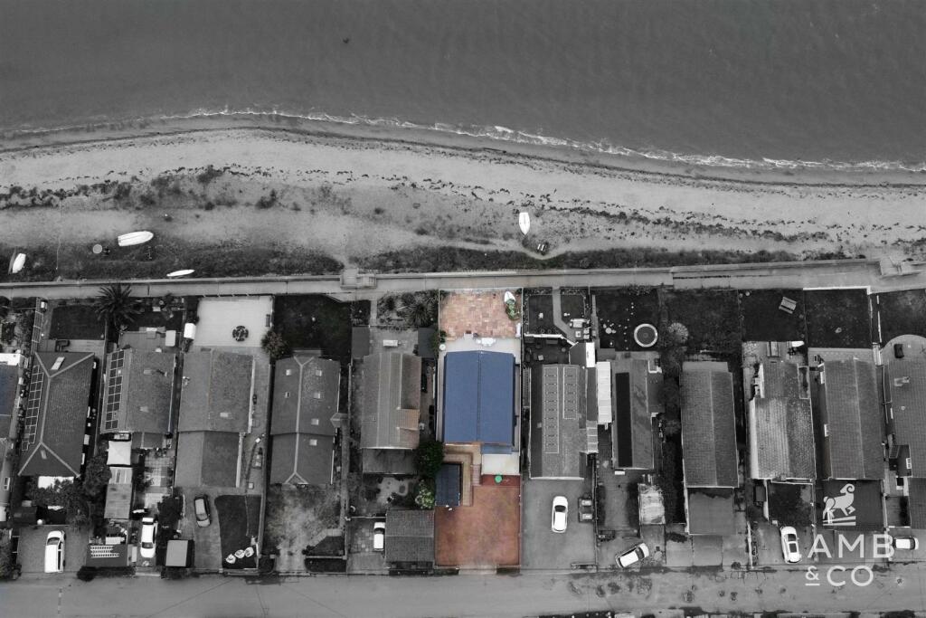 Additional property image - Eastern Promenade, Point Clear Bay