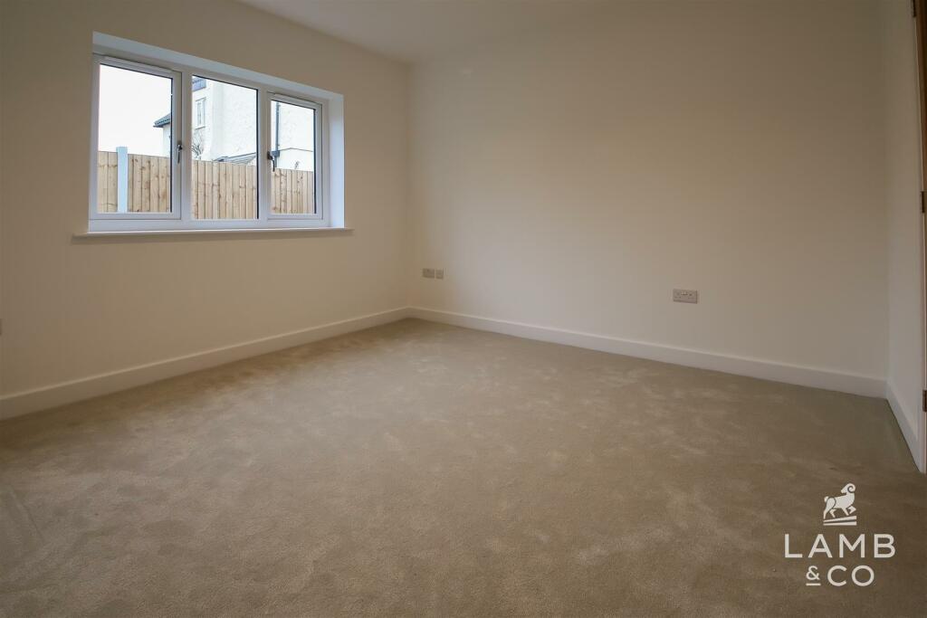 Additional property image - Turpins Lane, Kirby Cross, Frinton-On-Sea