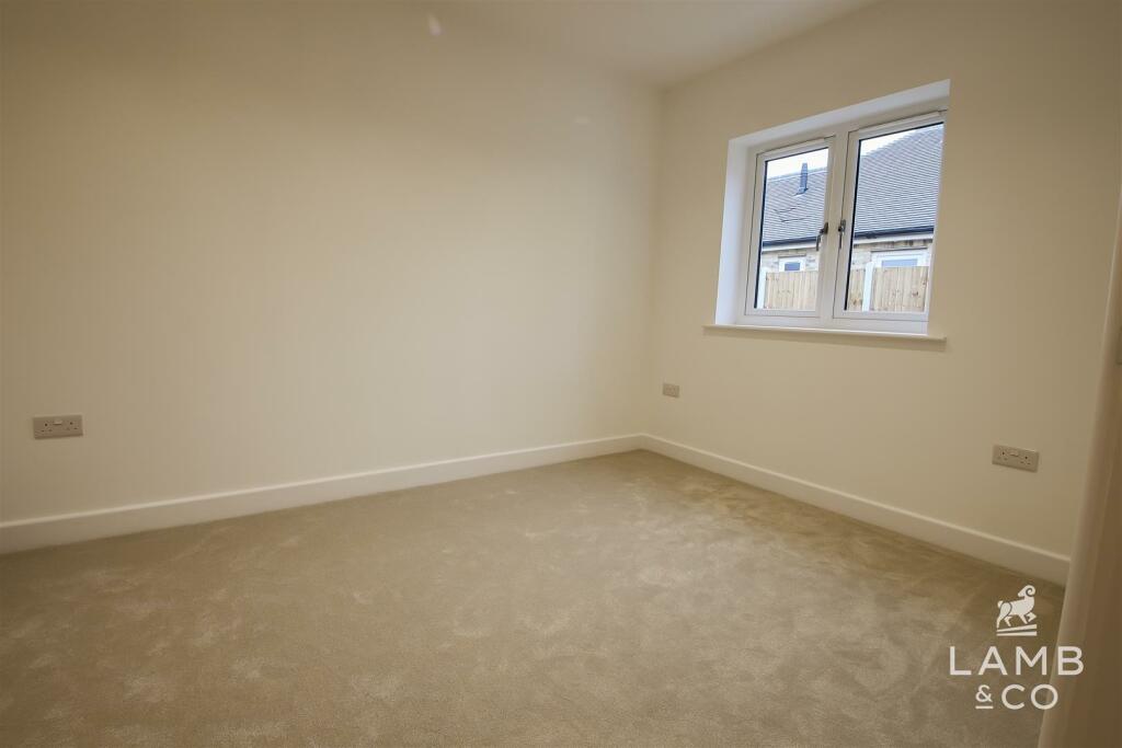 Additional property image - Turpins Lane, Kirby Cross, Frinton-On-Sea