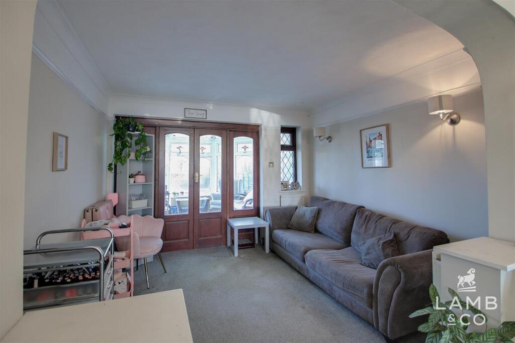 Additional property image - Holland Road, Clacton-On-Sea