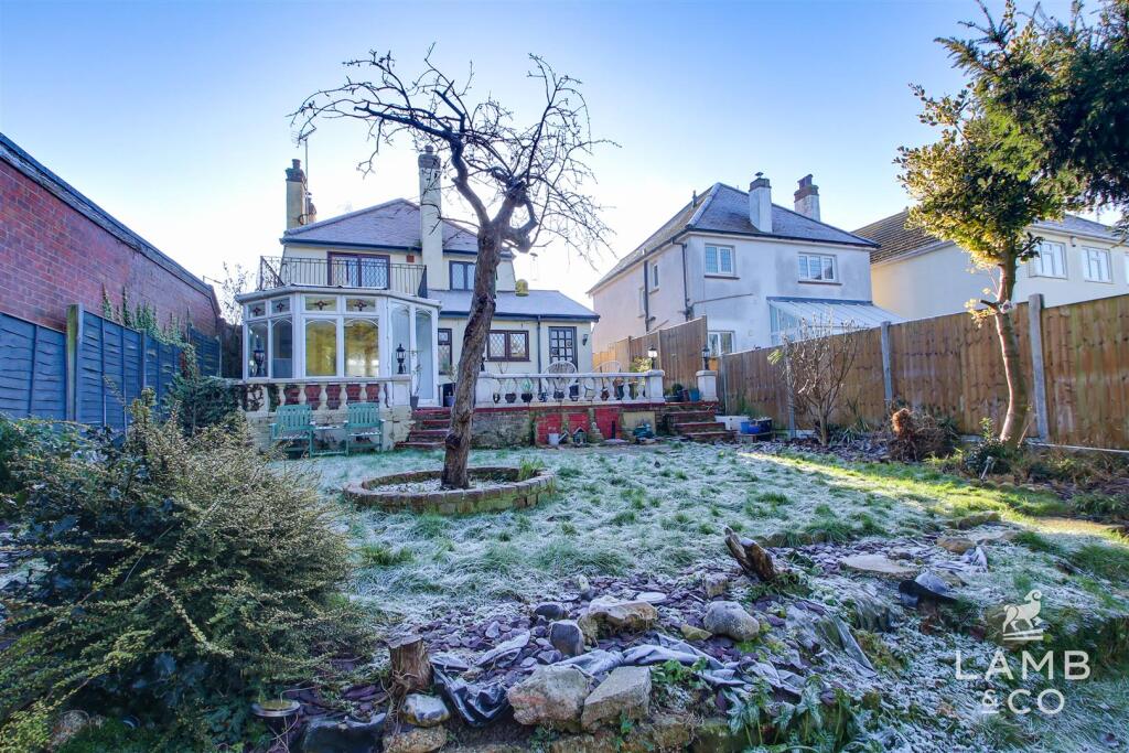 Additional property image - Holland Road, Clacton-On-Sea