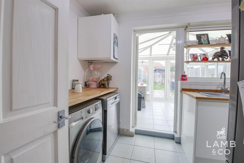 Additional property image - Constable Avenue, Clacton-On-Sea