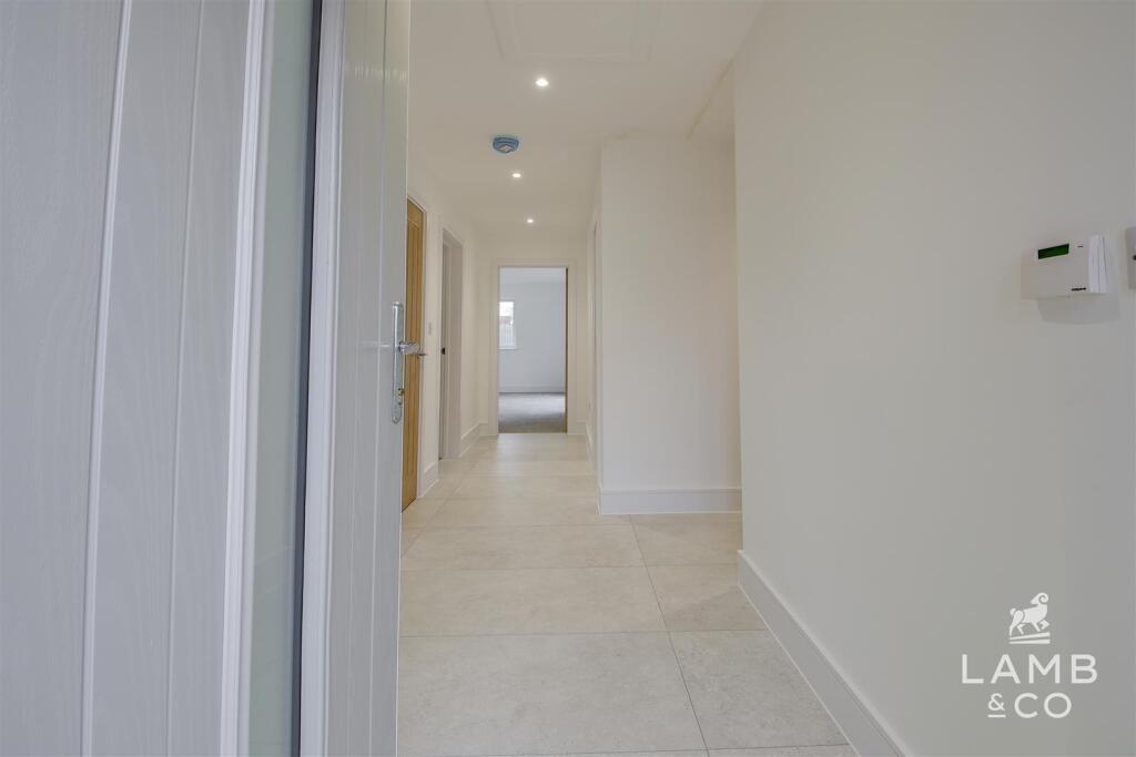 Additional property image - The Meadows, Little Clacton