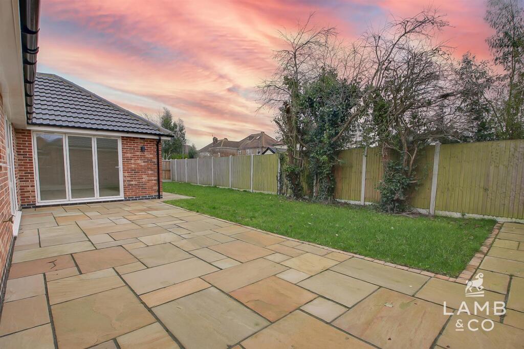 Additional property image - The Meadows, Little Clacton