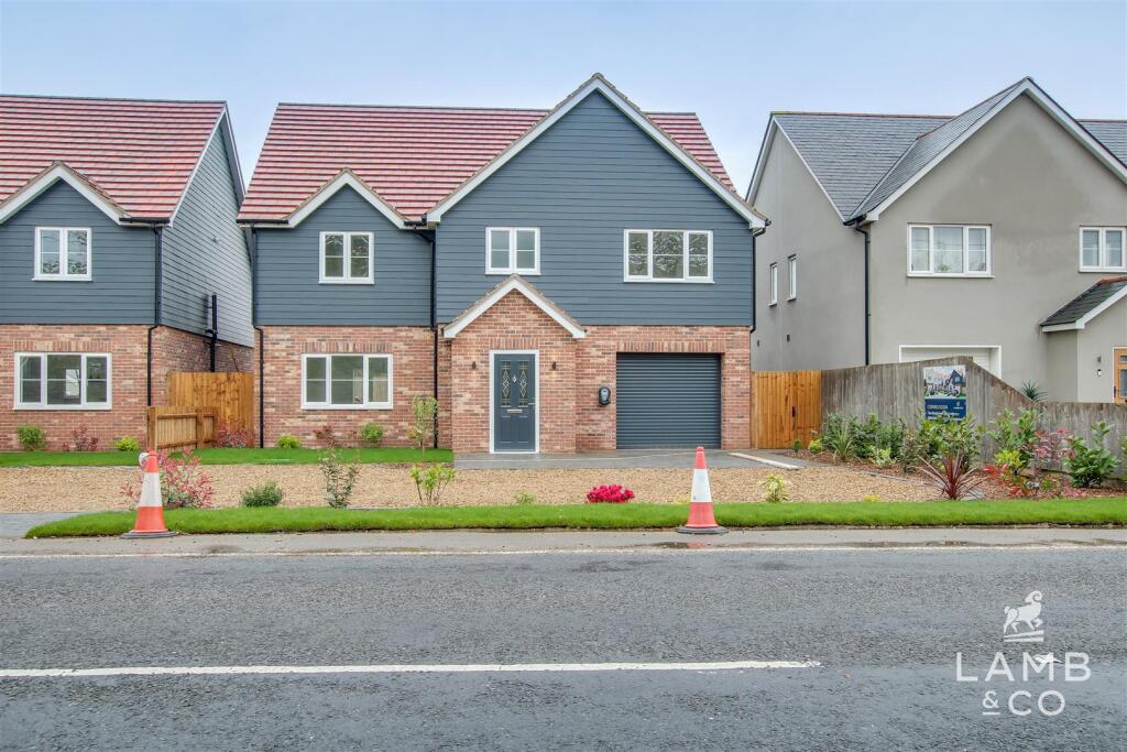 Main image of property: Willow House, Heath Road, Tendring