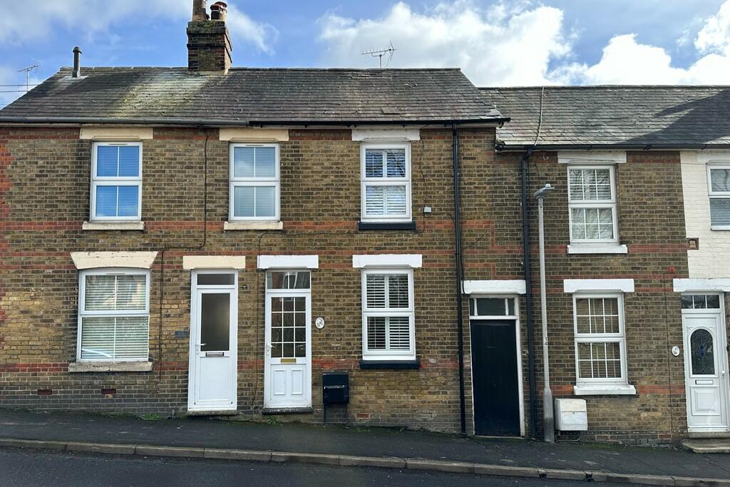 2 bedroom terraced house for sale in Parsonage Street, Halstead, CO9