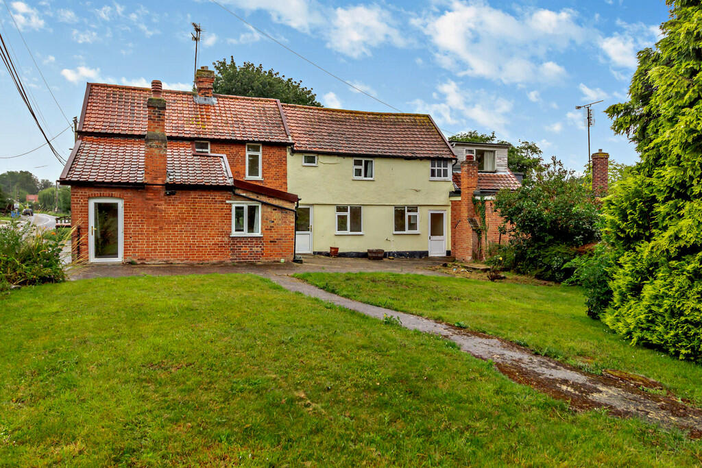 4 bedroom semidetached house for sale in Brent Eleigh Road, Lavenham, CO10