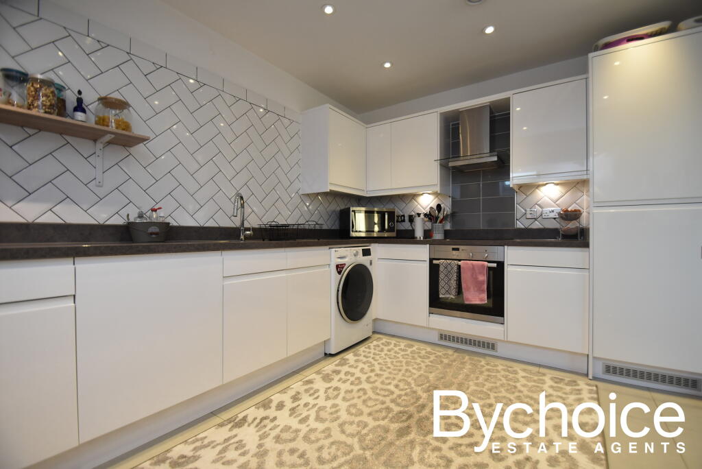 Additional property image - Walnut Tree Place Simon Theobald Close, Sudbury, Suffolk