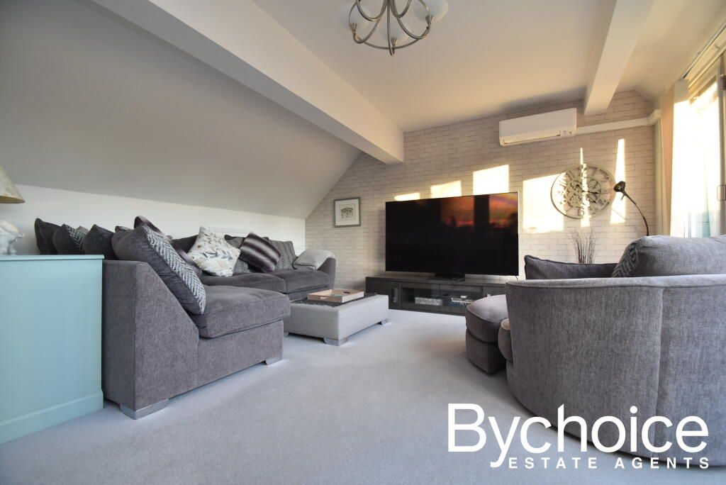Additional property image - Walnut Tree Place Simon Theobald Close, Sudbury, Suffolk