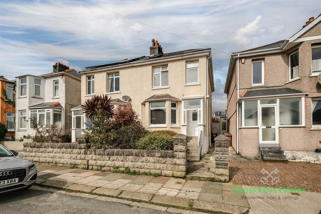 3 bedroom semi-detached house for sale in North Down Road, Beacon Park, PL2