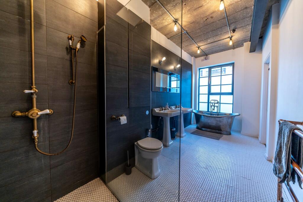 Additional property image - Water Street, Birmingham, B3