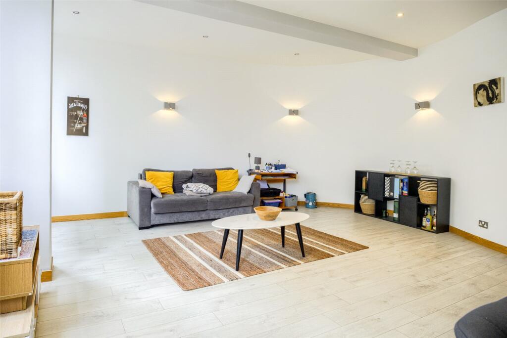 Additional property image - Newhall Street, Birmingham, B3