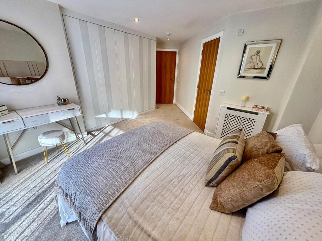 Additional property image - Fleet Street, Birmingham, B3