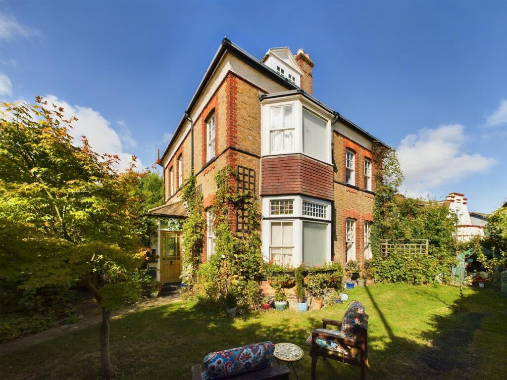 Main image of property: 29 St Peters Park Road, Broadstairs, CT10